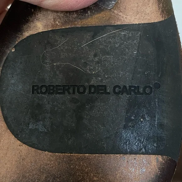 Almost new Ugg boots - Picture 3 of 7